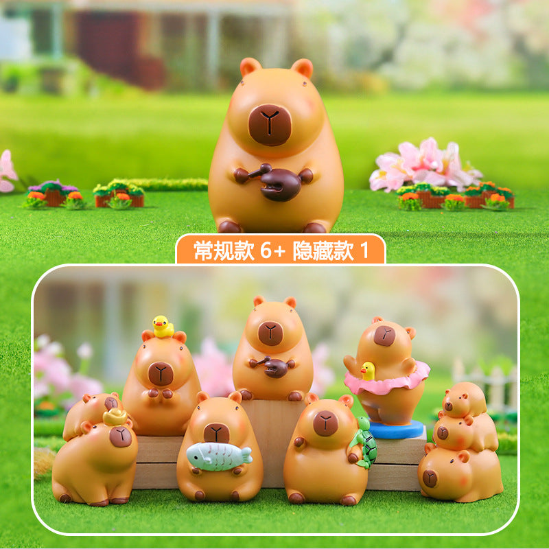 Capybara’s Daily Life – Mystery Box Figures